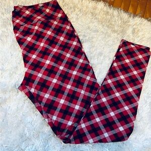 Beautiful pair of LuLaRoe leggings!  Red/Black/White Plaid.  Size Tall and Curvy